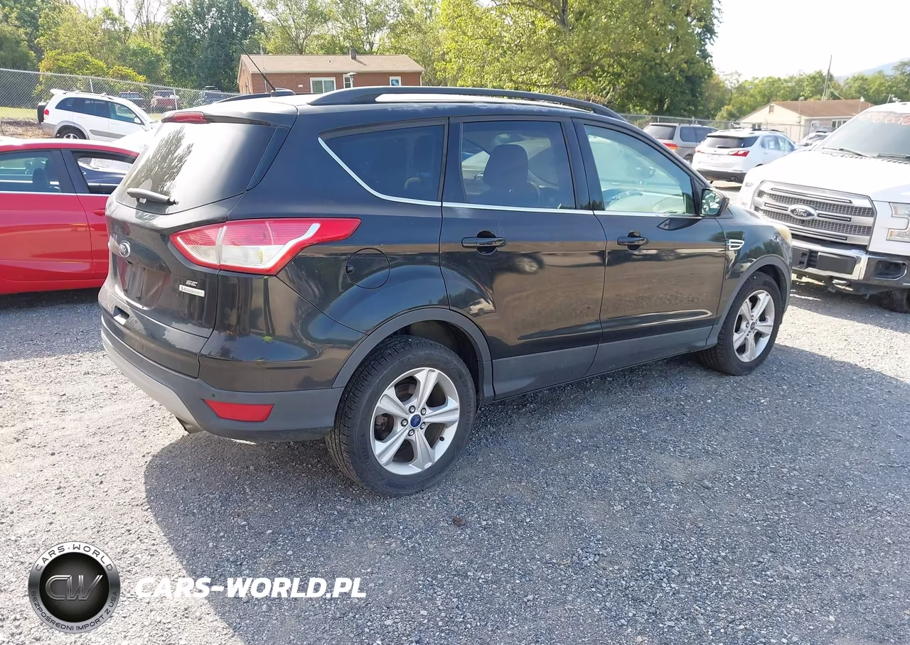 2015 Ford Escape Se VIN:1FMCU0GXXFUA22623 - 4