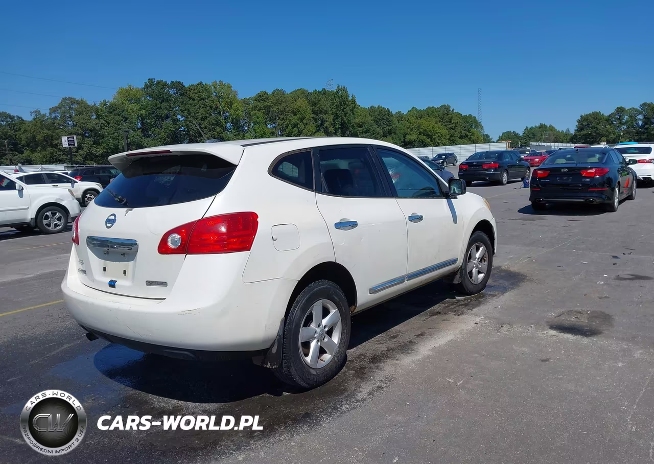 2012 Nissan Rogue S VIN:JN8AS5MTXCW274652 - 4