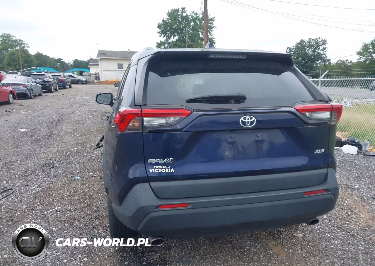 2022 Toyota Rav4 Xle VIN:2T3W1RFV1NW211063 - 17