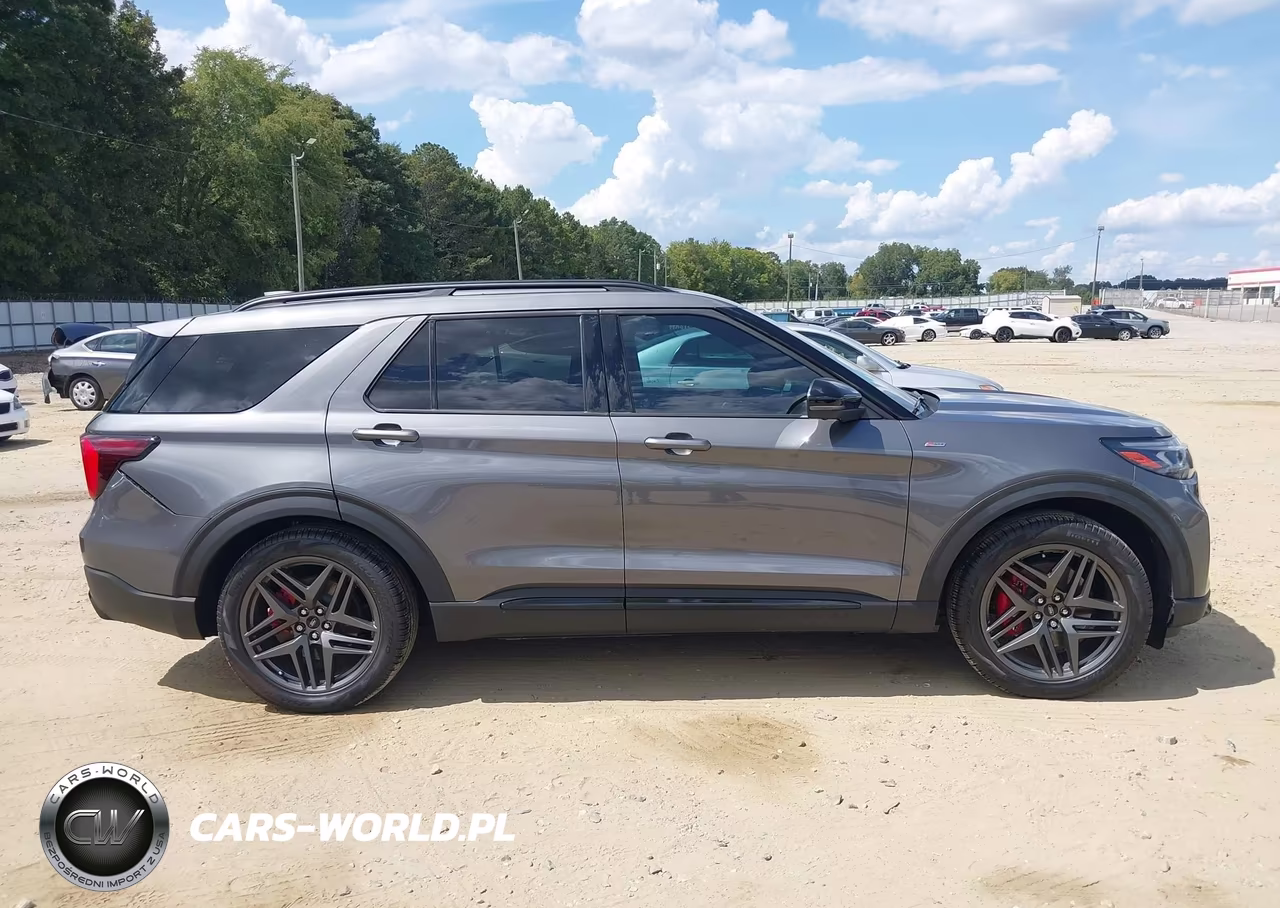 2025 Ford Explorer St-Line VIN:1FMUK7KH7SGC20393 - 13