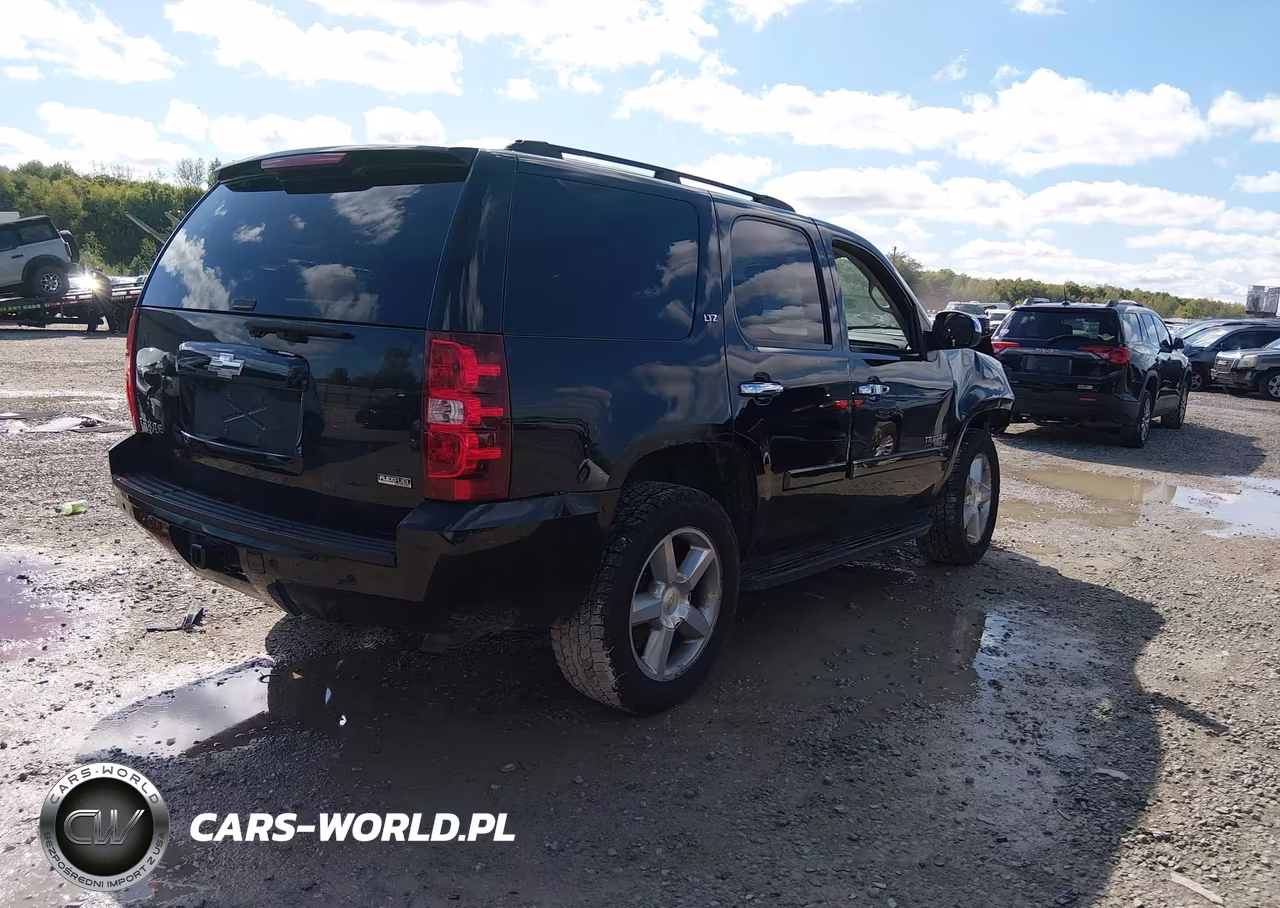 2008 Chevrolet Tahoe Ltz VIN:1GNFK13058R277294 - 4