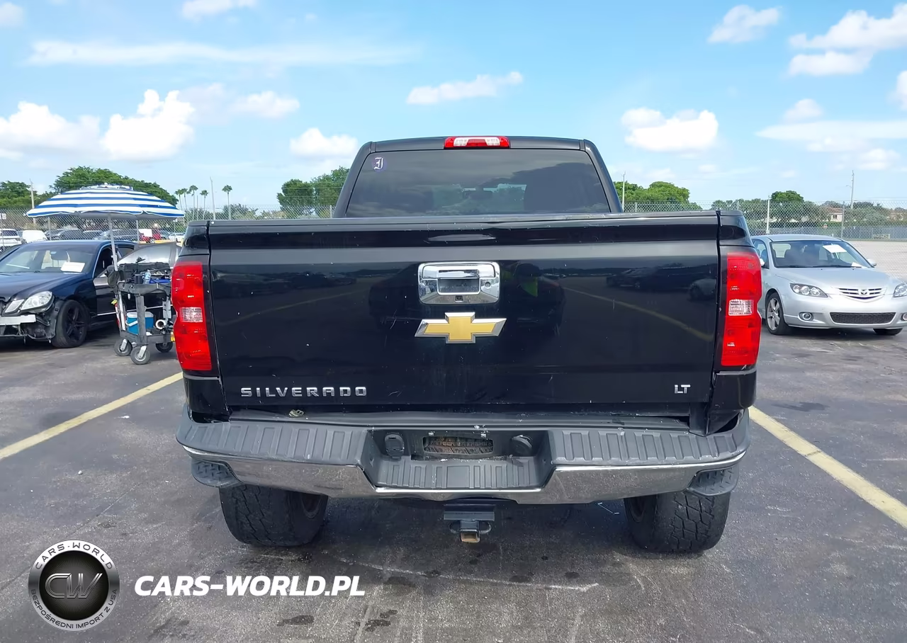 2018 Chevrolet Silverado 1500 1Lt VIN:1GCRCREC7JZ165031 - 16