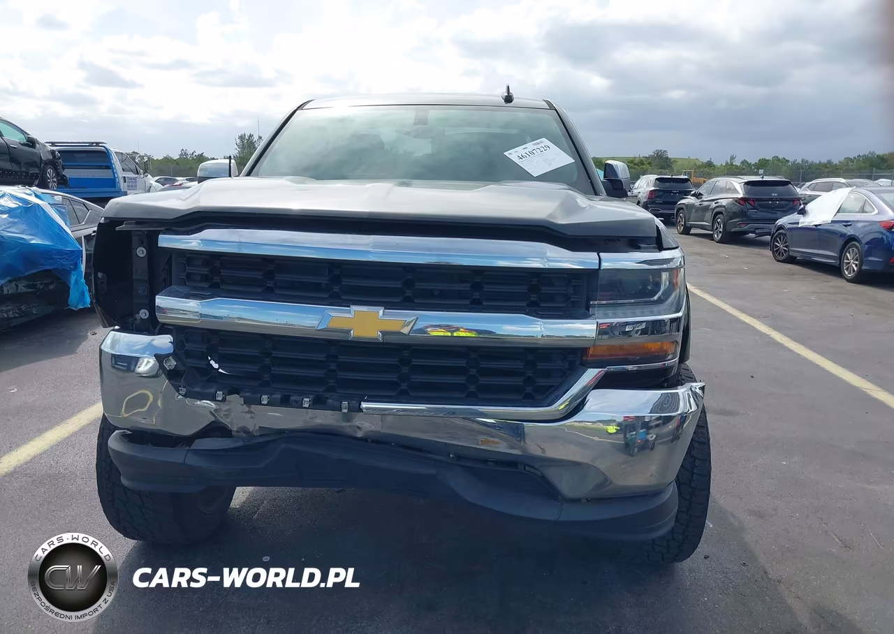 2018 Chevrolet Silverado 1500 1Lt VIN:1GCRCREC7JZ165031 - 6