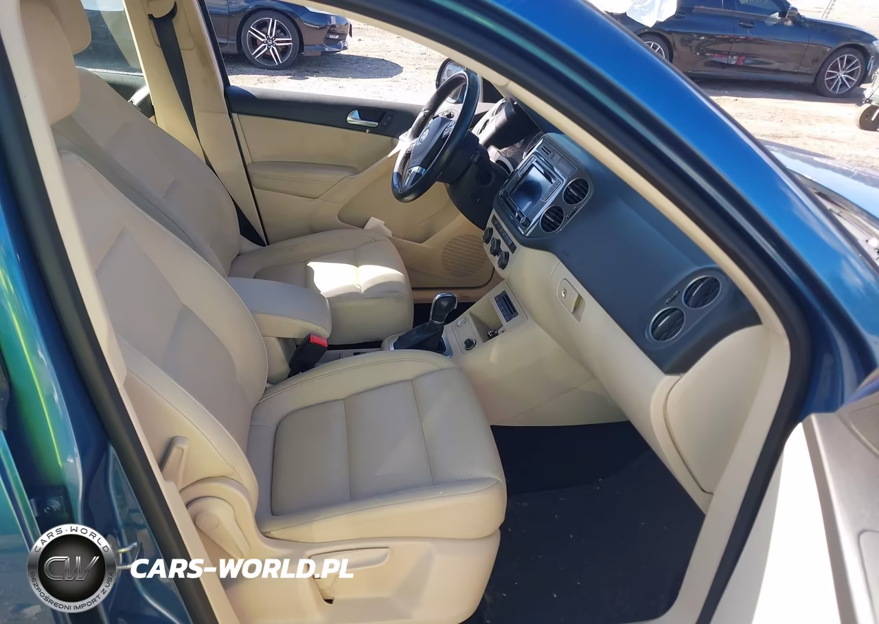 2017 Volkswagen Tiguan 2.0T S VIN:WVGBV7AX7HW510946 - 5