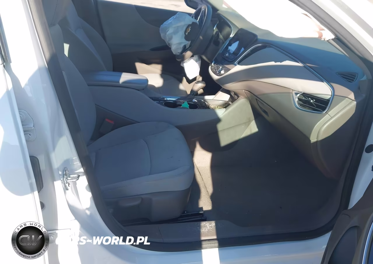 2020 Chevrolet Malibu Fwd Lt VIN:1G1ZD5ST5LF132309 - 5