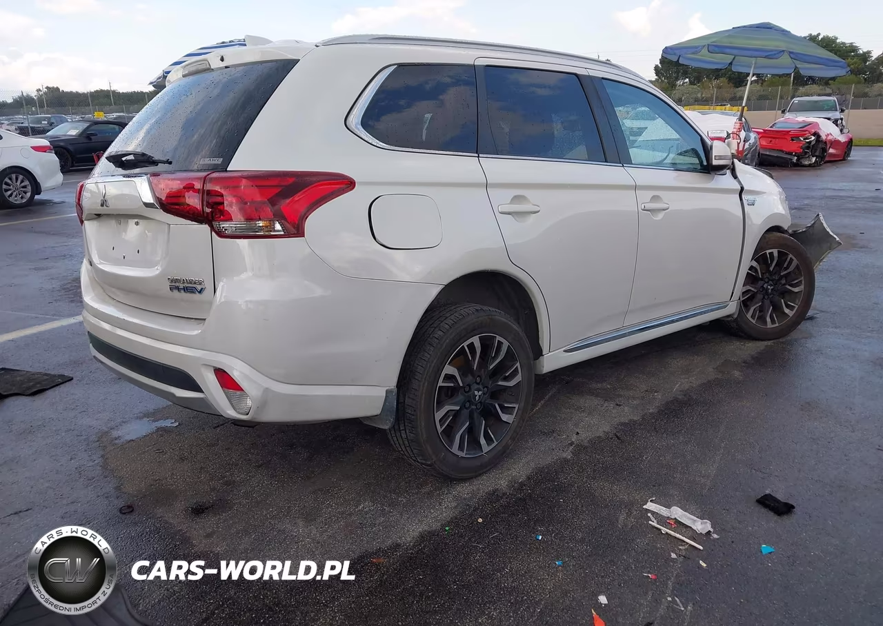 2018 Mitsubishi Outlander Phev Sel VIN:JA4J24A5XJZ027973 - 4