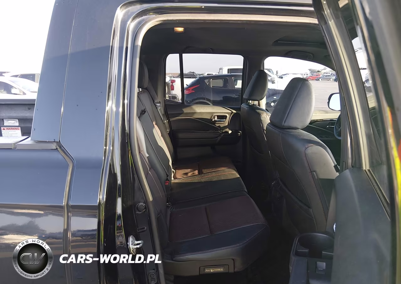 2017 Honda Ridgeline Black Edition VIN:5FPYK3F84HB035107 - 8
