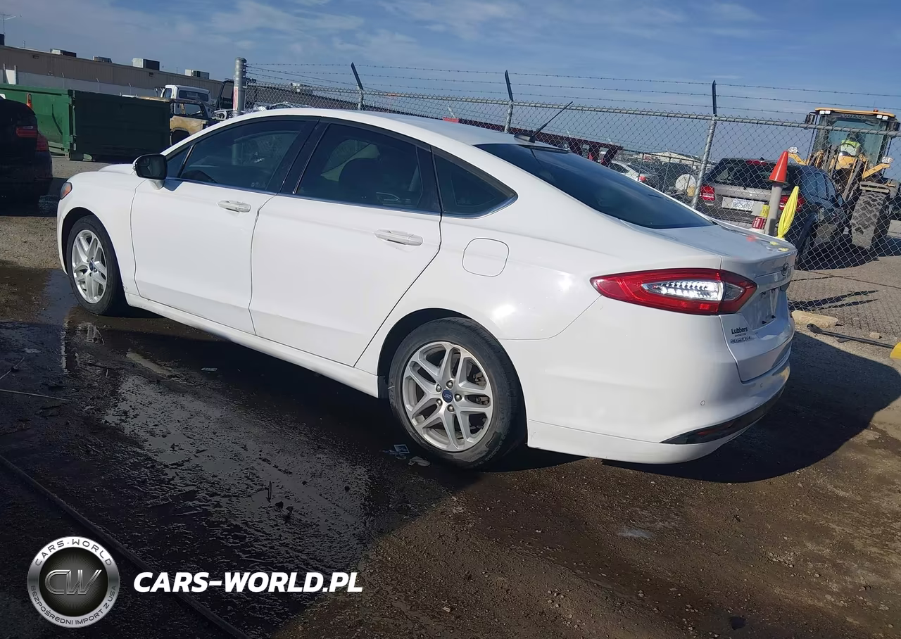 2015 Ford Fusion Se VIN:3FA6P0HD0FR244260 - 3