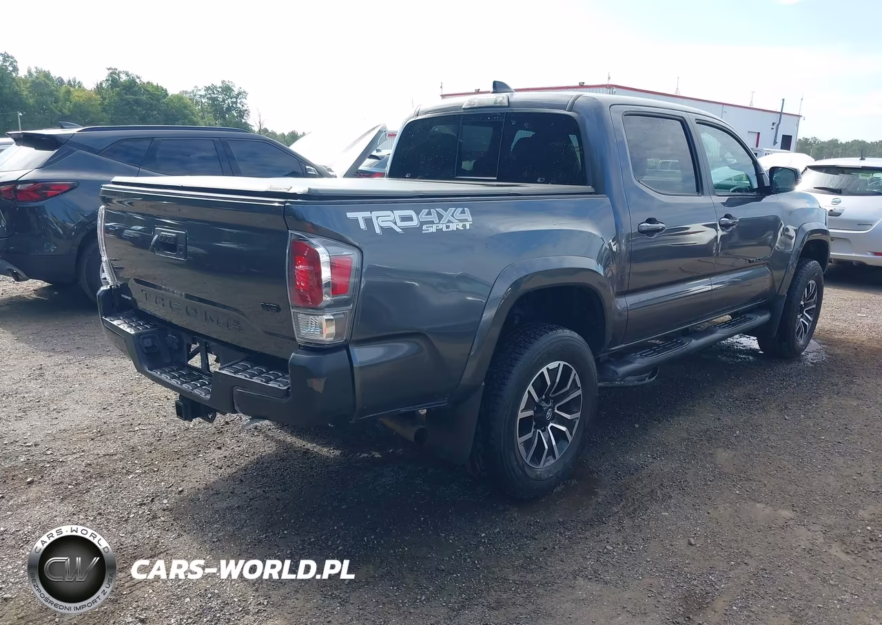 2022 Toyota Tacoma VIN:3TYCZ5AN9NT073788 - 4