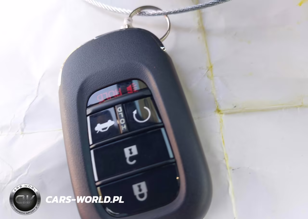 2026 Honda Accord Hybrid Sport-L VIN:1HGCY2F73TA057573 - 11