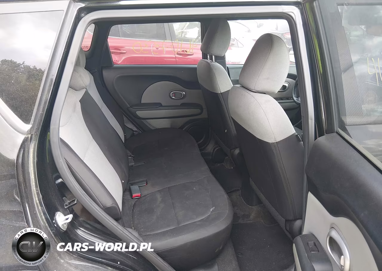 2015 Kia Soul VIN:KNDJN2A27F7228501 - 8