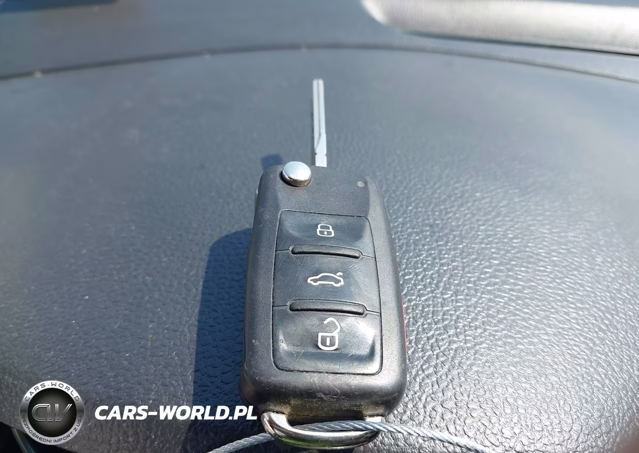2015 Volkswagen Jetta 2.0L Tdi S VIN:3VWLA7AJ7FM272994 - 11