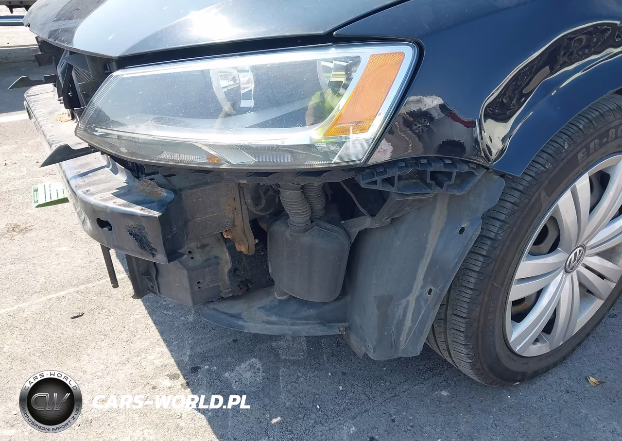 2015 Volkswagen Jetta 2.0L Tdi S VIN:3VWLA7AJ7FM272994 - 6