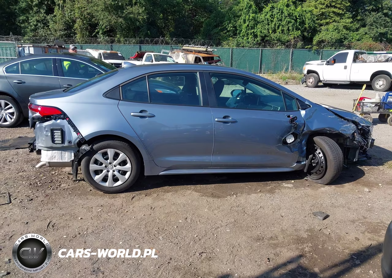 2025 Toyota Corolla Le VIN:5YFB4MDE5SP354924 - 14
