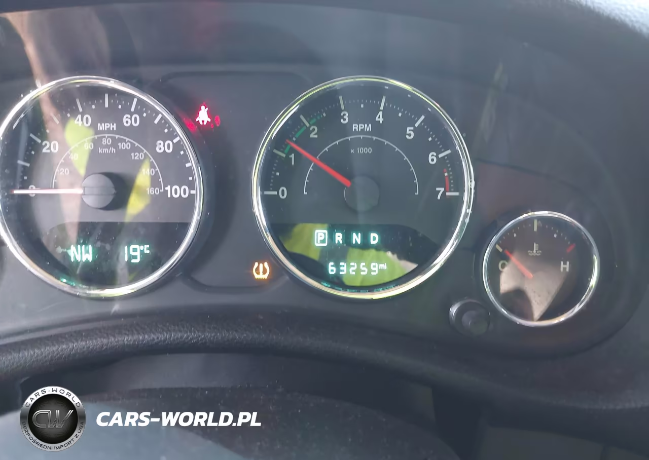2015 Jeep Wrangler Sport VIN:1C4AJWAG1FL580754 - 7