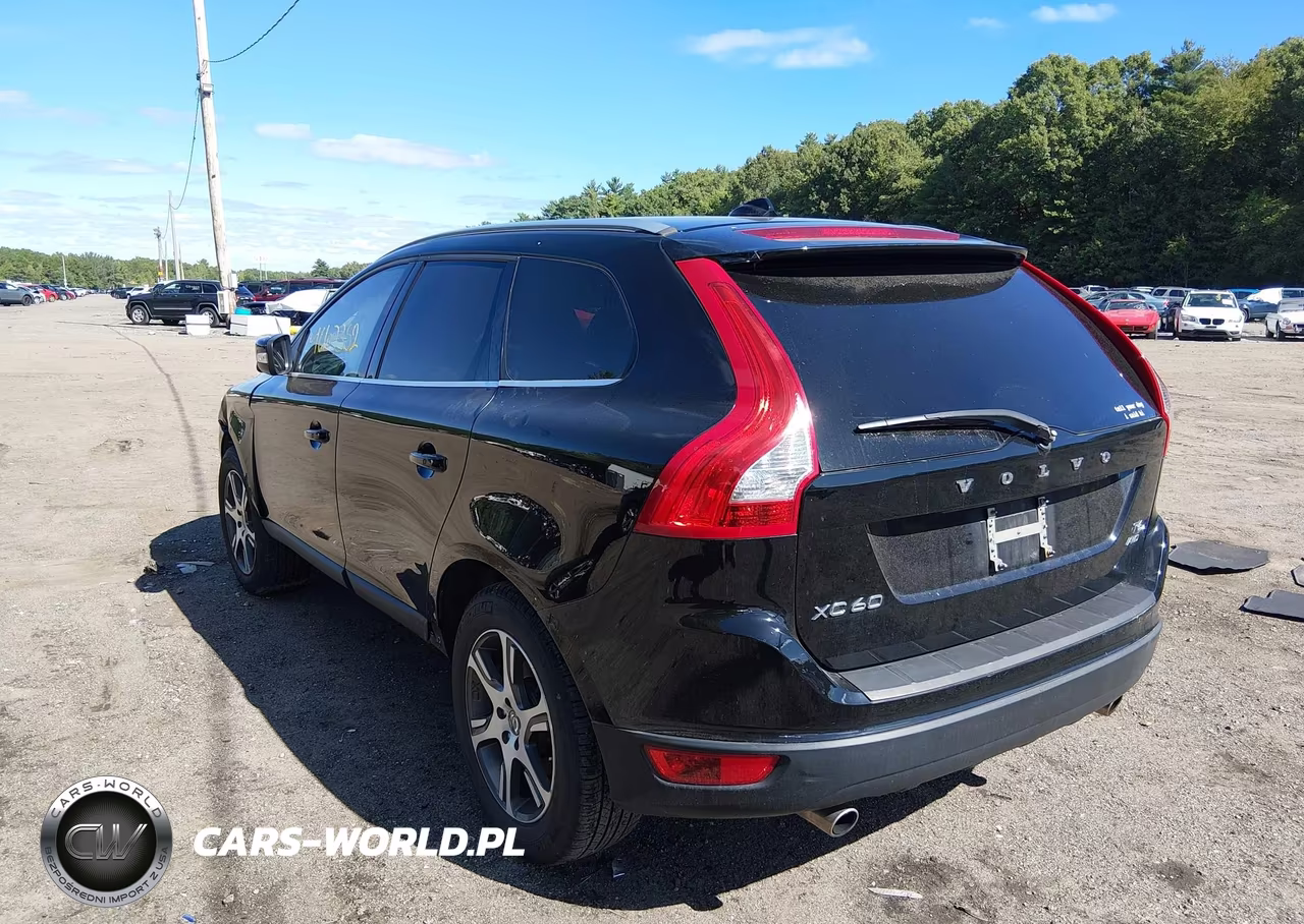 2013 Volvo Xc60 T6-T6 Platinum-T6 Premier Plus-T6 R-Design-T6 R-Design Platinum-T6 R-Design Premier Plus VIN:YV4902DZXD2459099 - 3