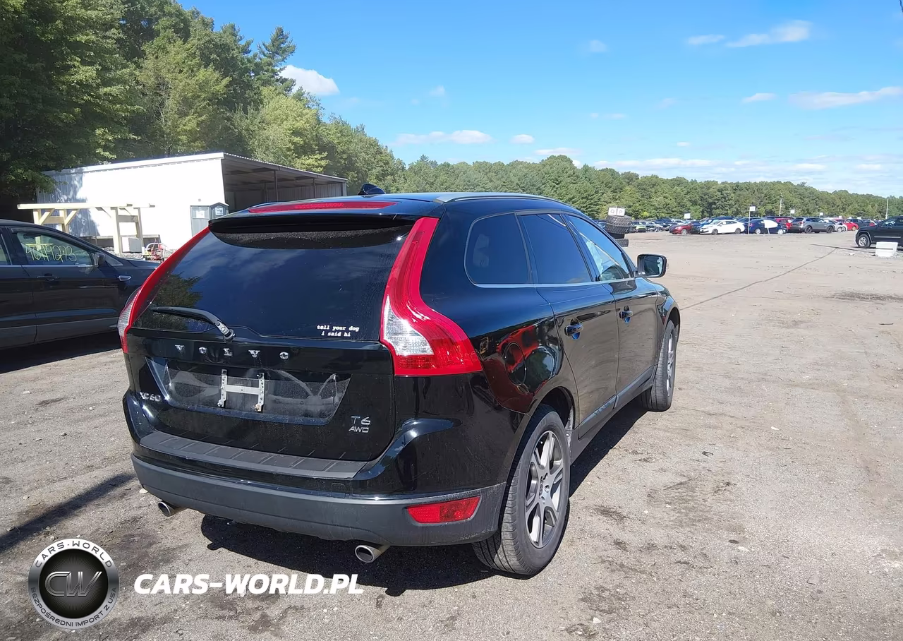 2013 Volvo Xc60 T6-T6 Platinum-T6 Premier Plus-T6 R-Design-T6 R-Design Platinum-T6 R-Design Premier Plus VIN:YV4902DZXD2459099 - 4