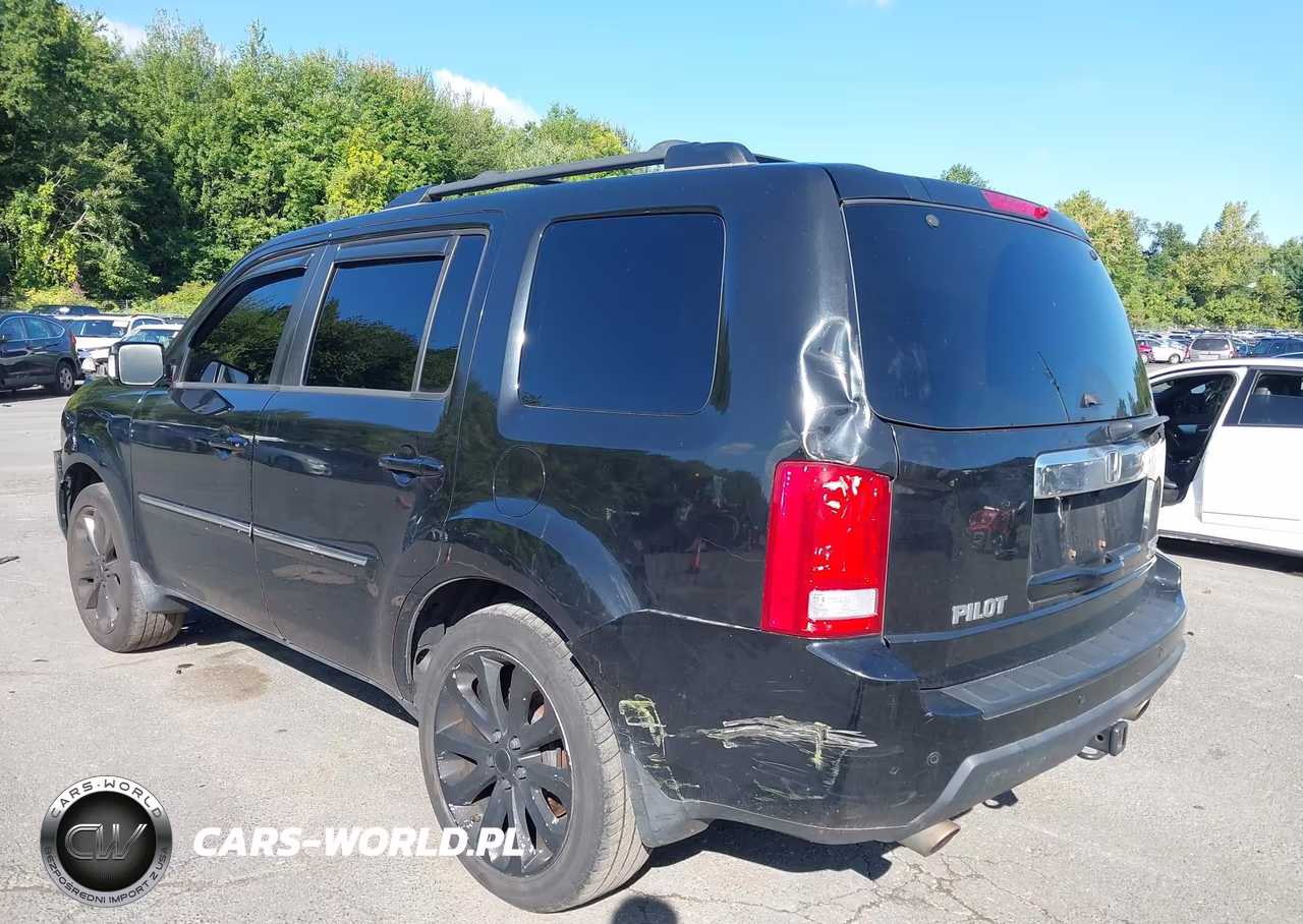 2010 Honda Pilot Touring VIN:5FNYF4H99AB039149 - 3