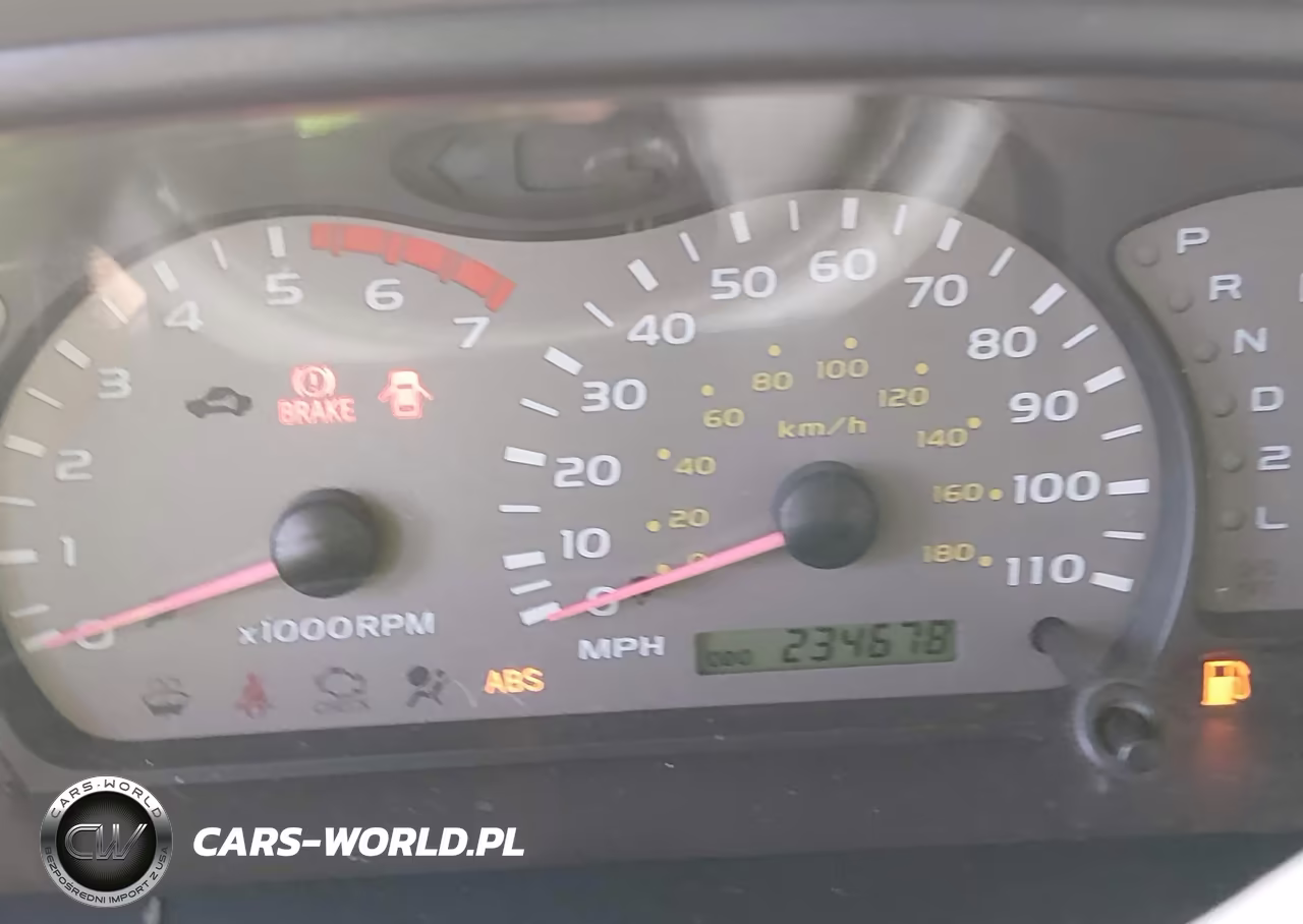 2002 Toyota Sequoia Limited V8 VIN:5TDZT38A82S111814 - 7