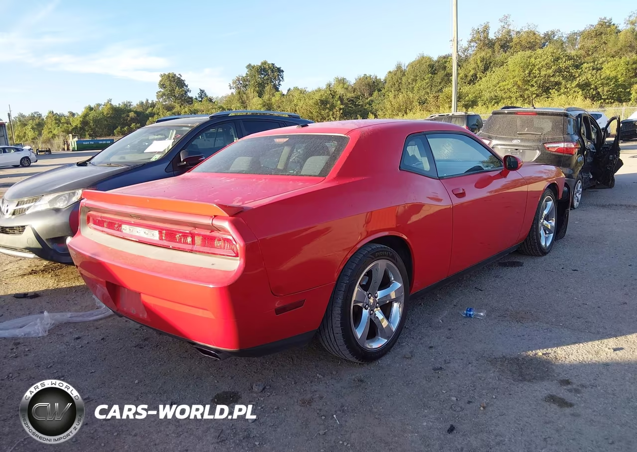 2014 Dodge Challenger Sxt VIN:2C3CDYAG3EH225497 - 4