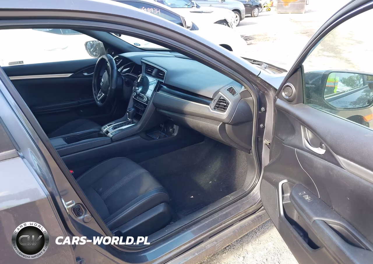 2019 Honda Civic Sport VIN:2HGFC2F80KH572907 - 5