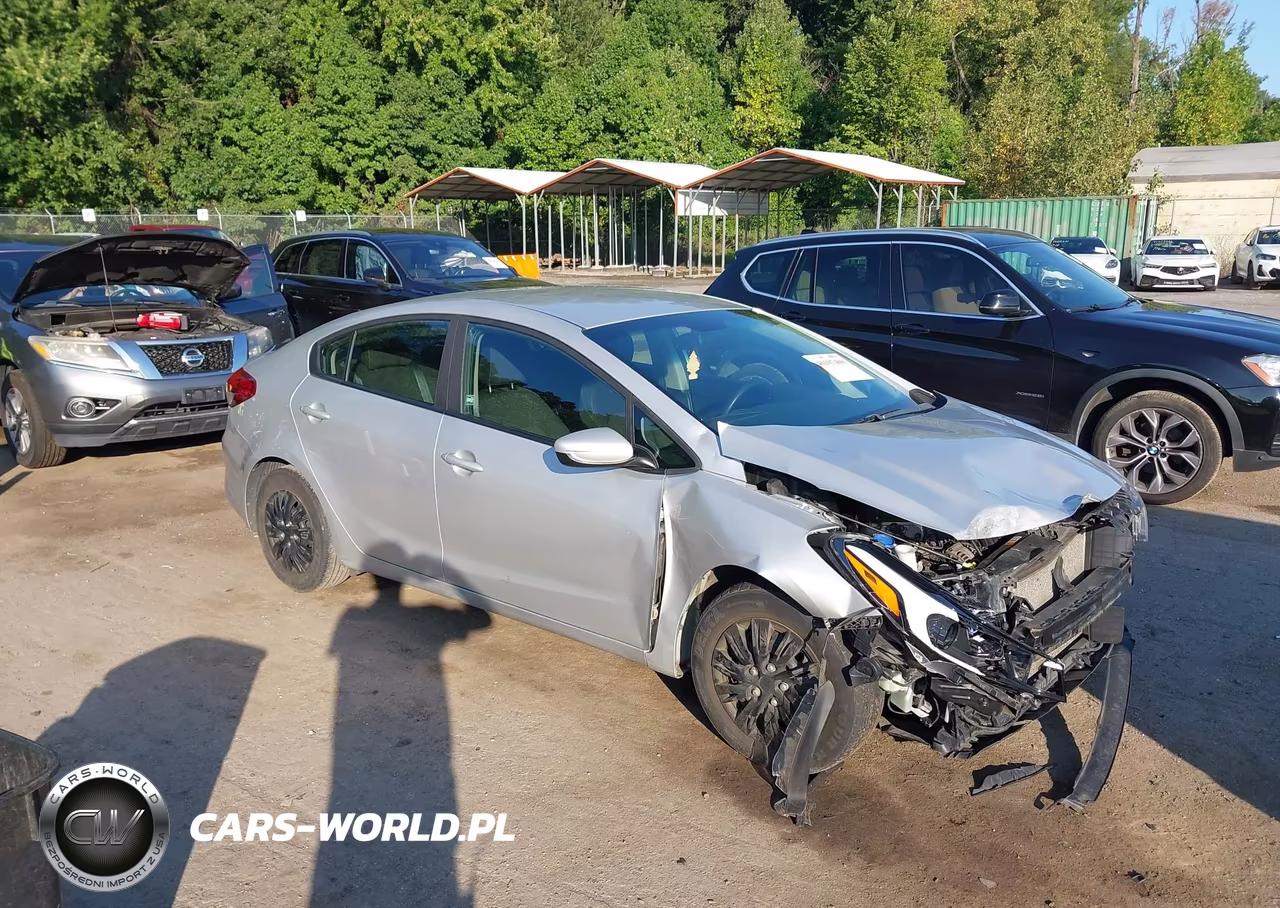 2017 Kia Forte Lx VIN:3KPFK4A7XHE108586 - 1