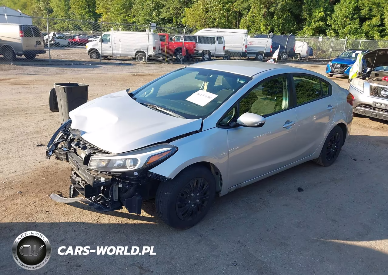 2017 Kia Forte Lx VIN:3KPFK4A7XHE108586 - 2