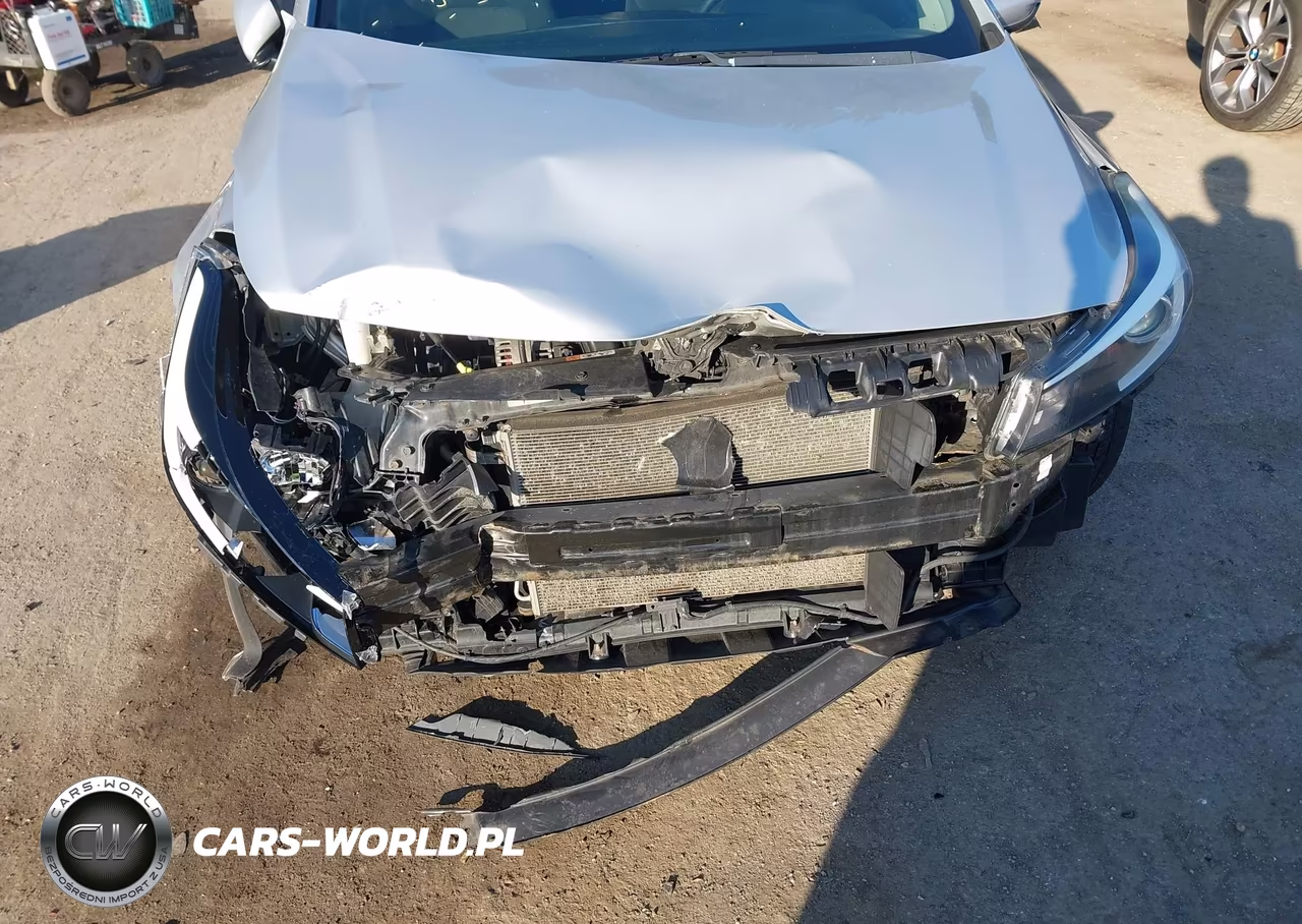 2017 Kia Forte Lx VIN:3KPFK4A7XHE108586 - 6