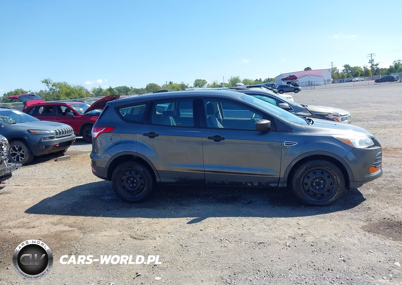 2016 Ford Escape S VIN:1FMCU0F74GUC20813 - 14