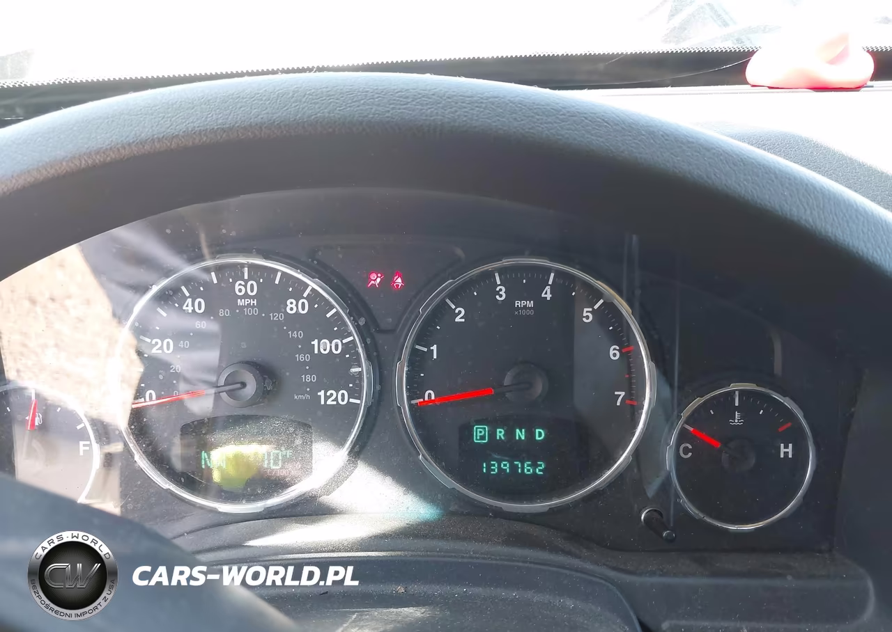 2010 Jeep Liberty Sport VIN:1J4PN2GK2AW118563 - 7