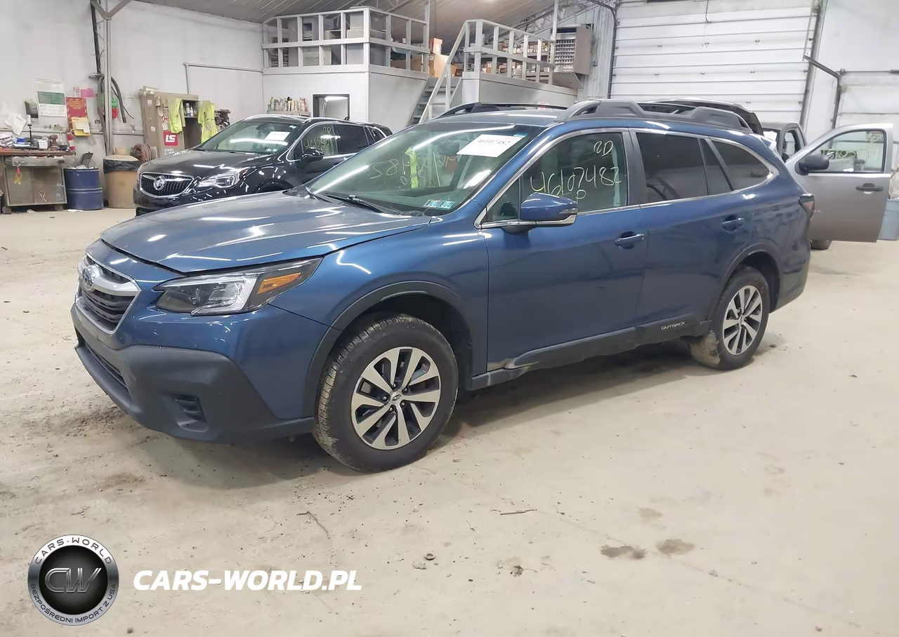 2020 Subaru Outback Premium VIN:4S4BTACC6L3189053 - 2
