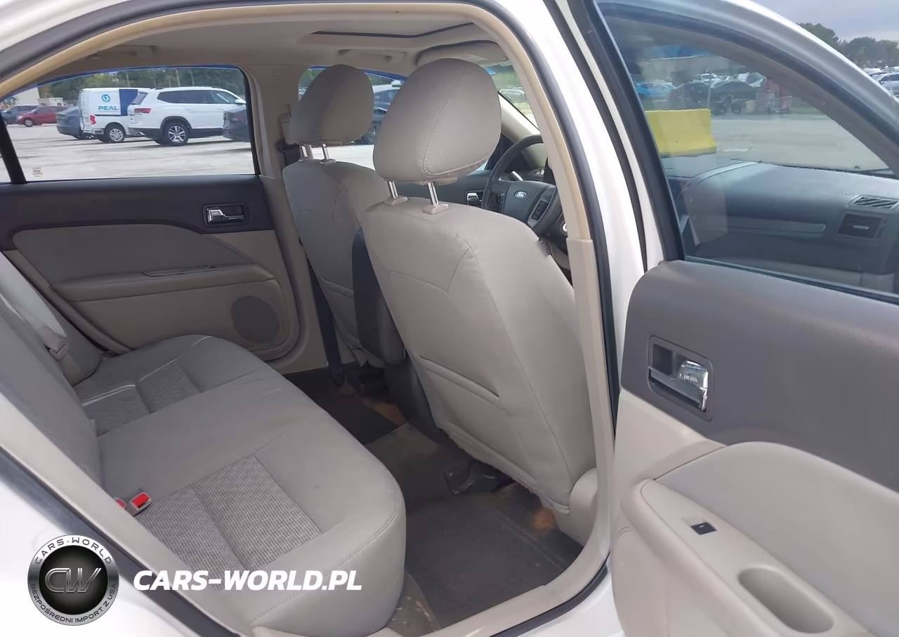 2012 Ford Fusion Se VIN:3FAHP0HAXCR106803 - 8