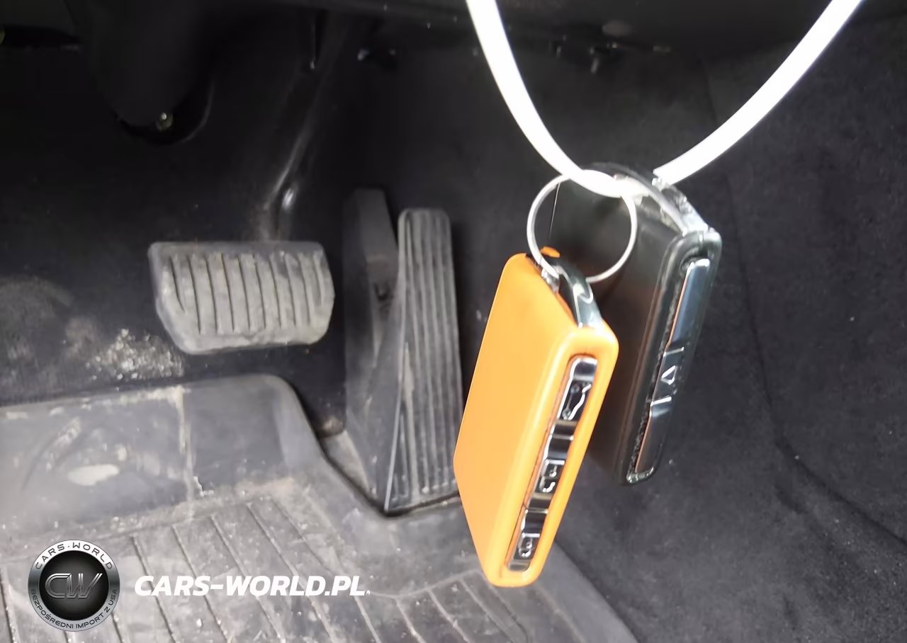 2023 Volvo Xc60 Recharge Plug-In Hybrid T8 Plus Dark Theme VIN:YV4H60DW2P1391718 - 11
