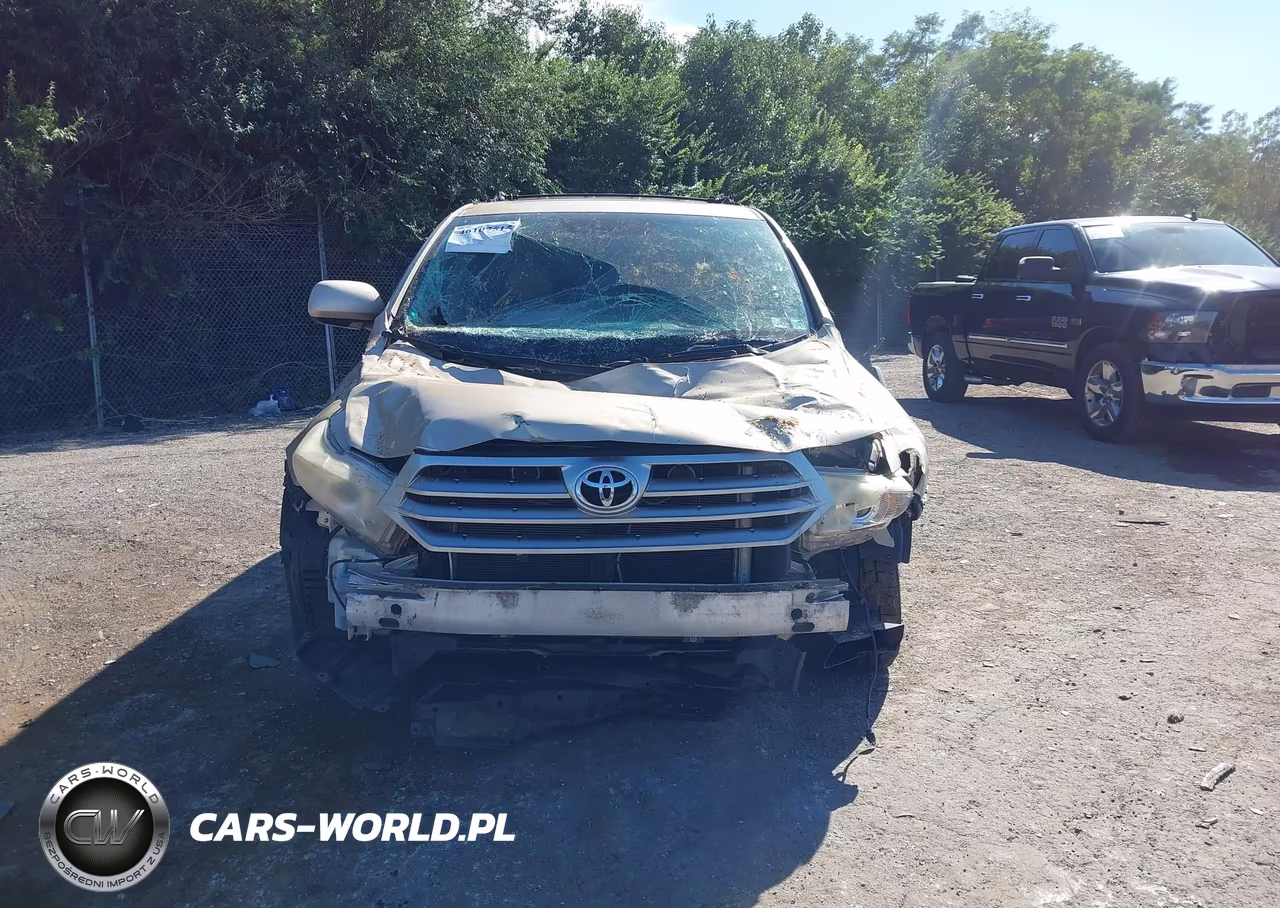 2011 Toyota Highlander Limited V6 VIN:5TDDK3EH3BS051908 - 13