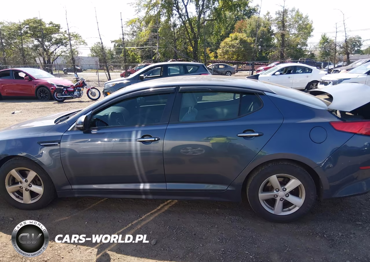 2015 Kia Optima Lx VIN:5XXGM4A79FG473988 - 14