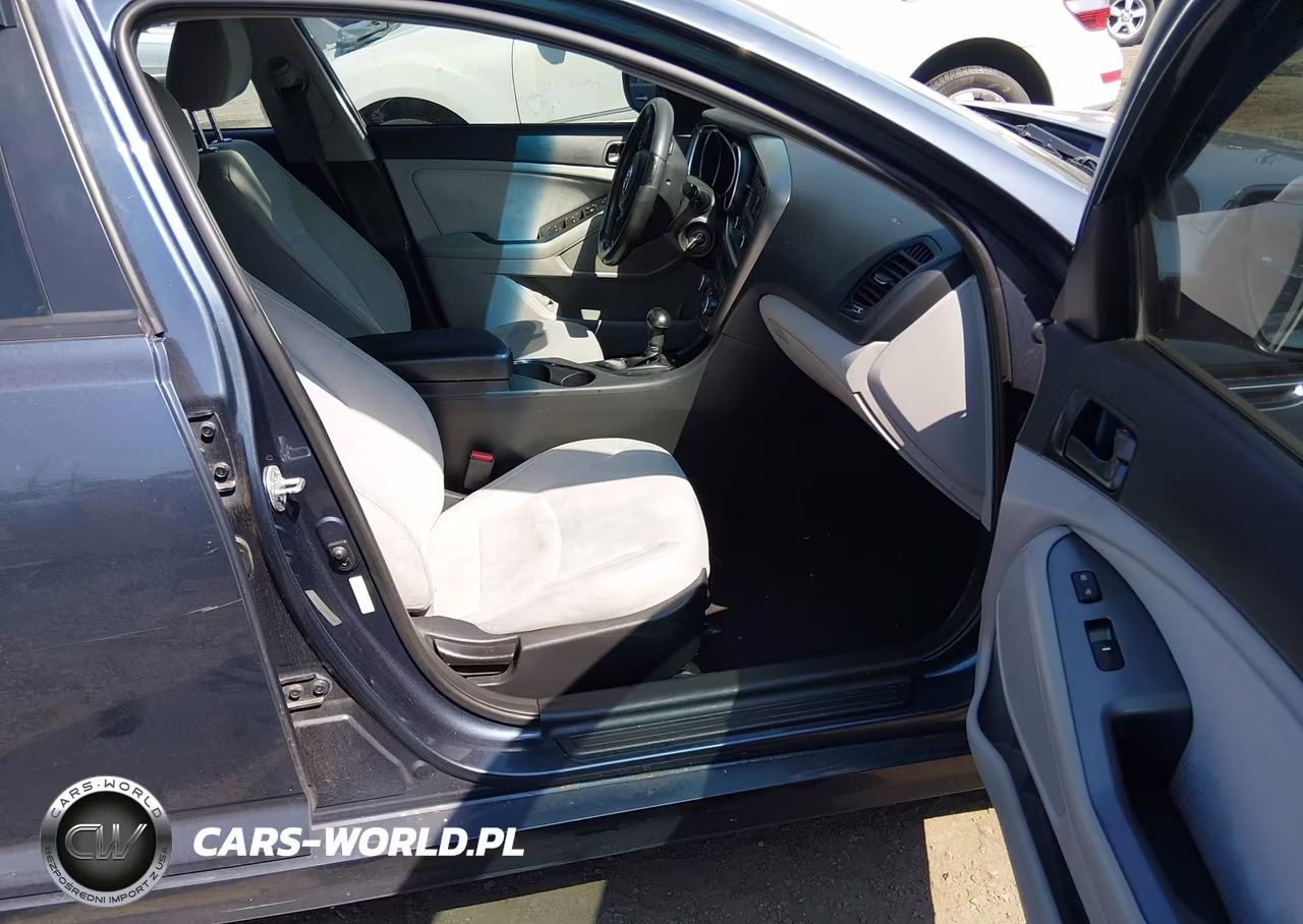 2015 Kia Optima Lx VIN:5XXGM4A79FG473988 - 5