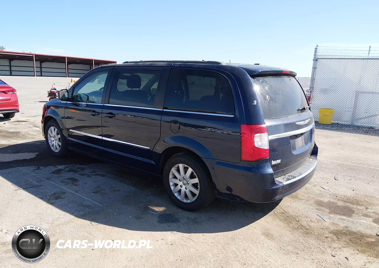 2015 Chrysler Town & Country Touring VIN:2C4RC1BG5FR620775 - 3