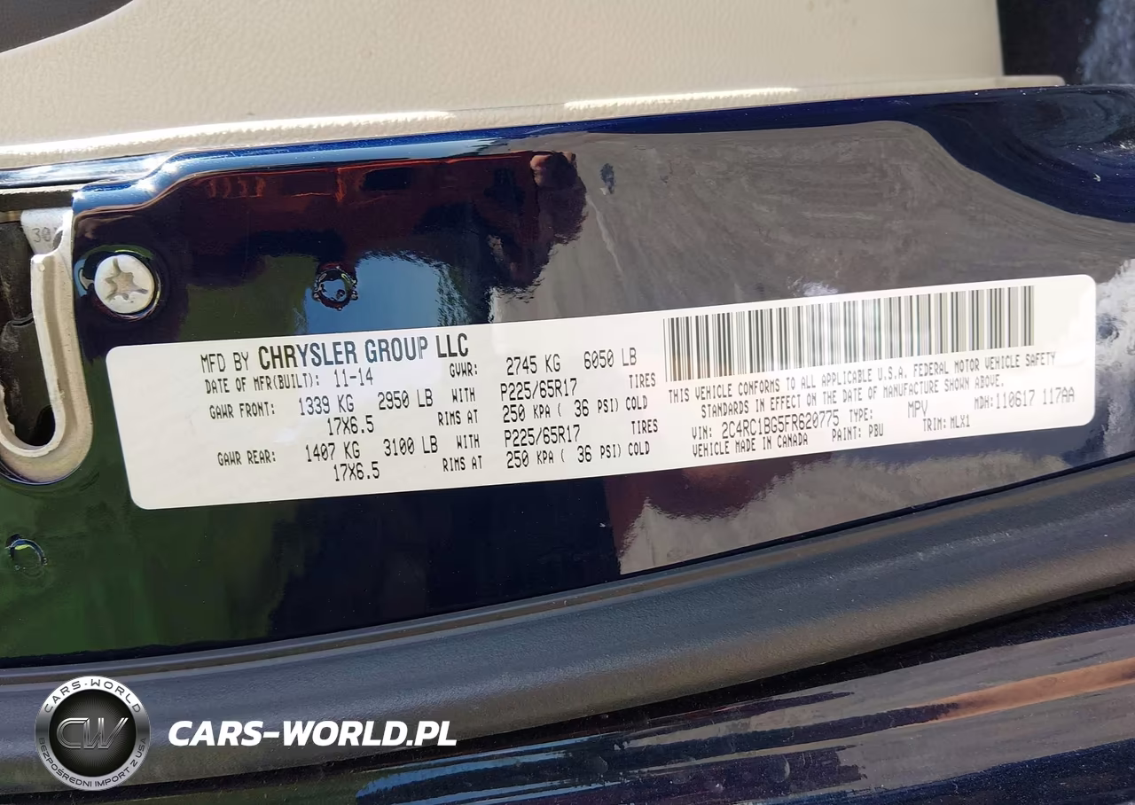 2015 Chrysler Town & Country Touring VIN:2C4RC1BG5FR620775 - 9