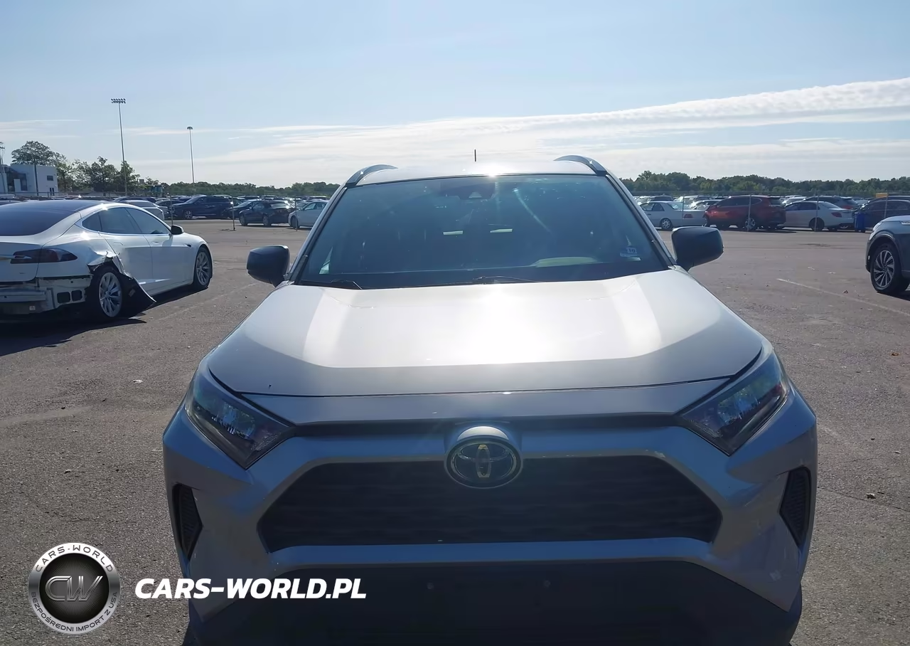 2020 Toyota Rav4 Hybrid Le VIN:2T3LWRFV7LW049506 - 12