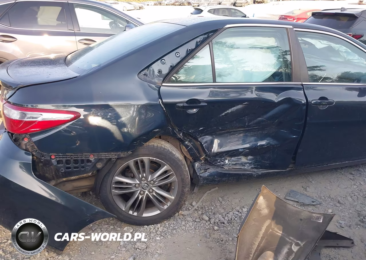 2017 Toyota Camry Se VIN:4T1BF1FK7HU698063 - 6