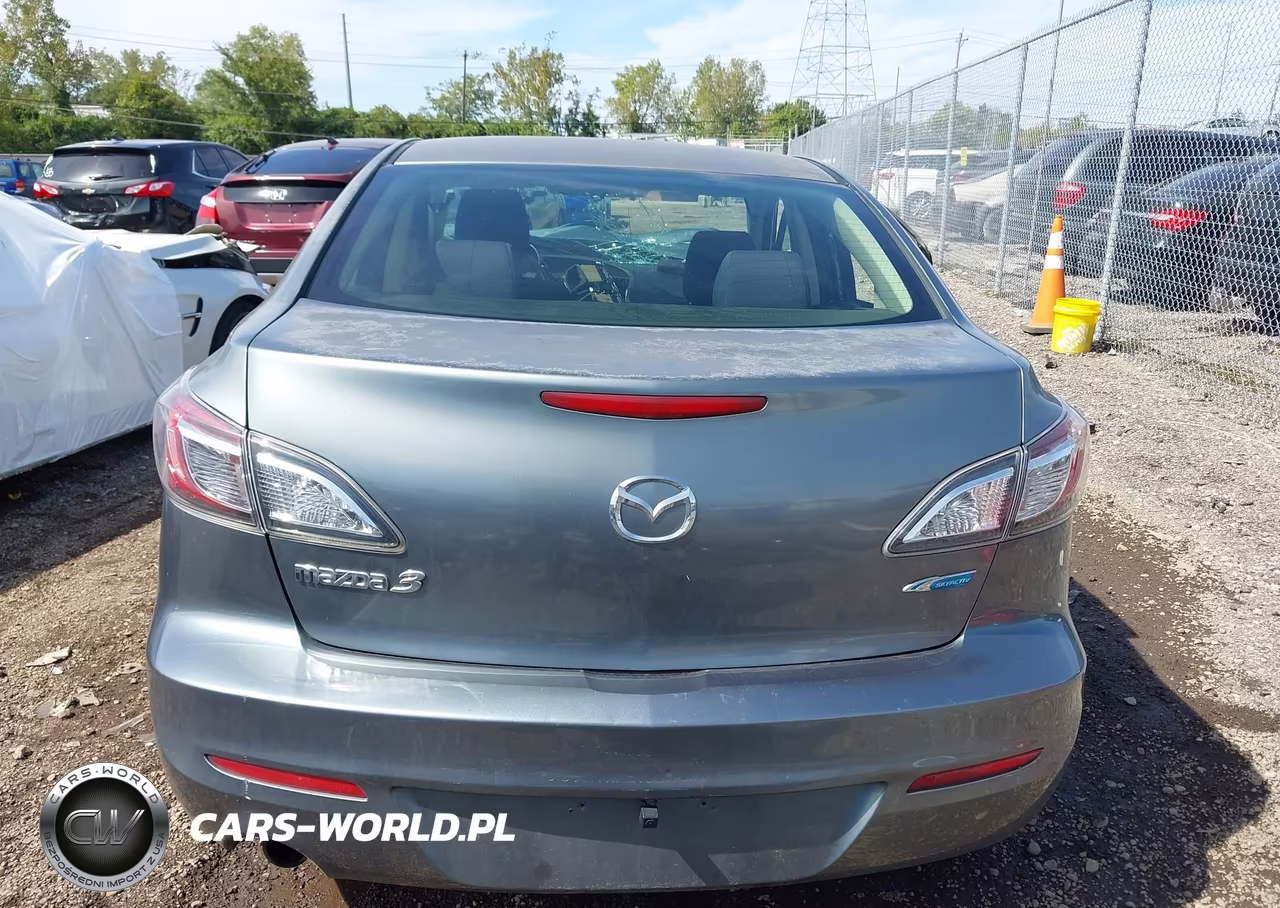 2012 Mazda Mazda3 I Touring VIN:JM1BL1V74C1664649 - 17