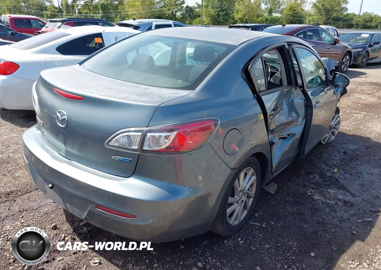 2012 Mazda Mazda3 I Touring VIN:JM1BL1V74C1664649 - 4