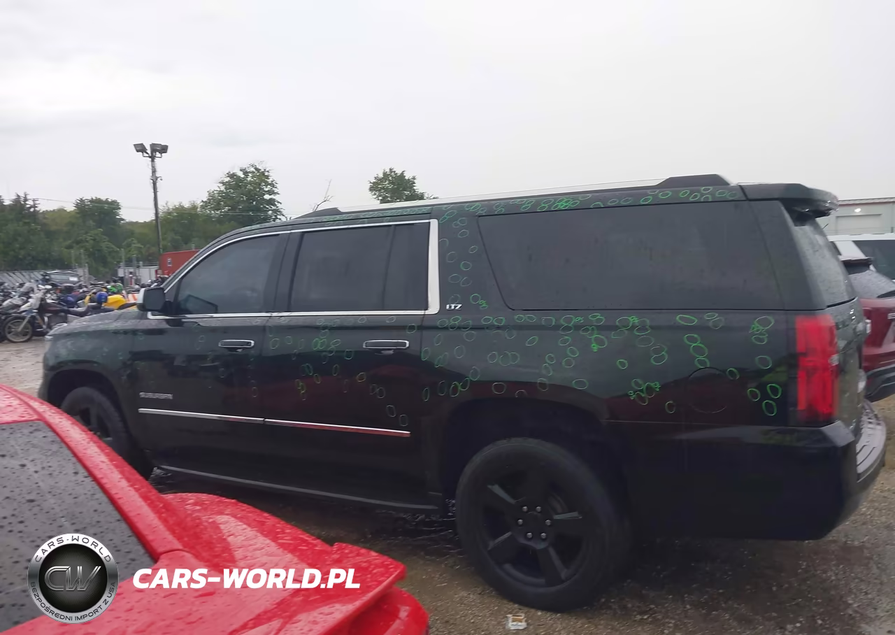 2015 Chevrolet Suburban 1500 Lt VIN:1GNSKJKCXFR190742 - 14