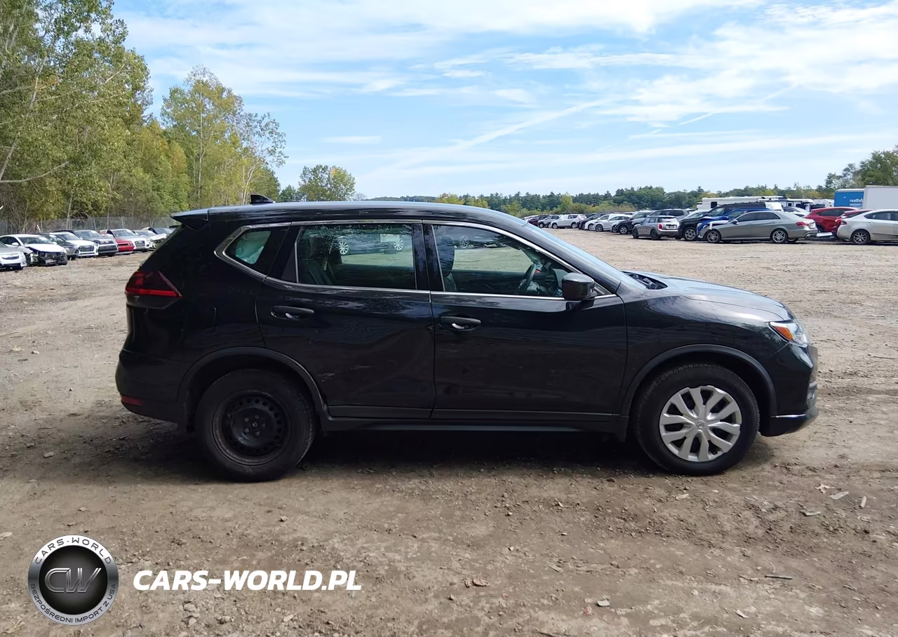 2019 Nissan Rogue S VIN:5N1AT2MV4KC788579 - 13