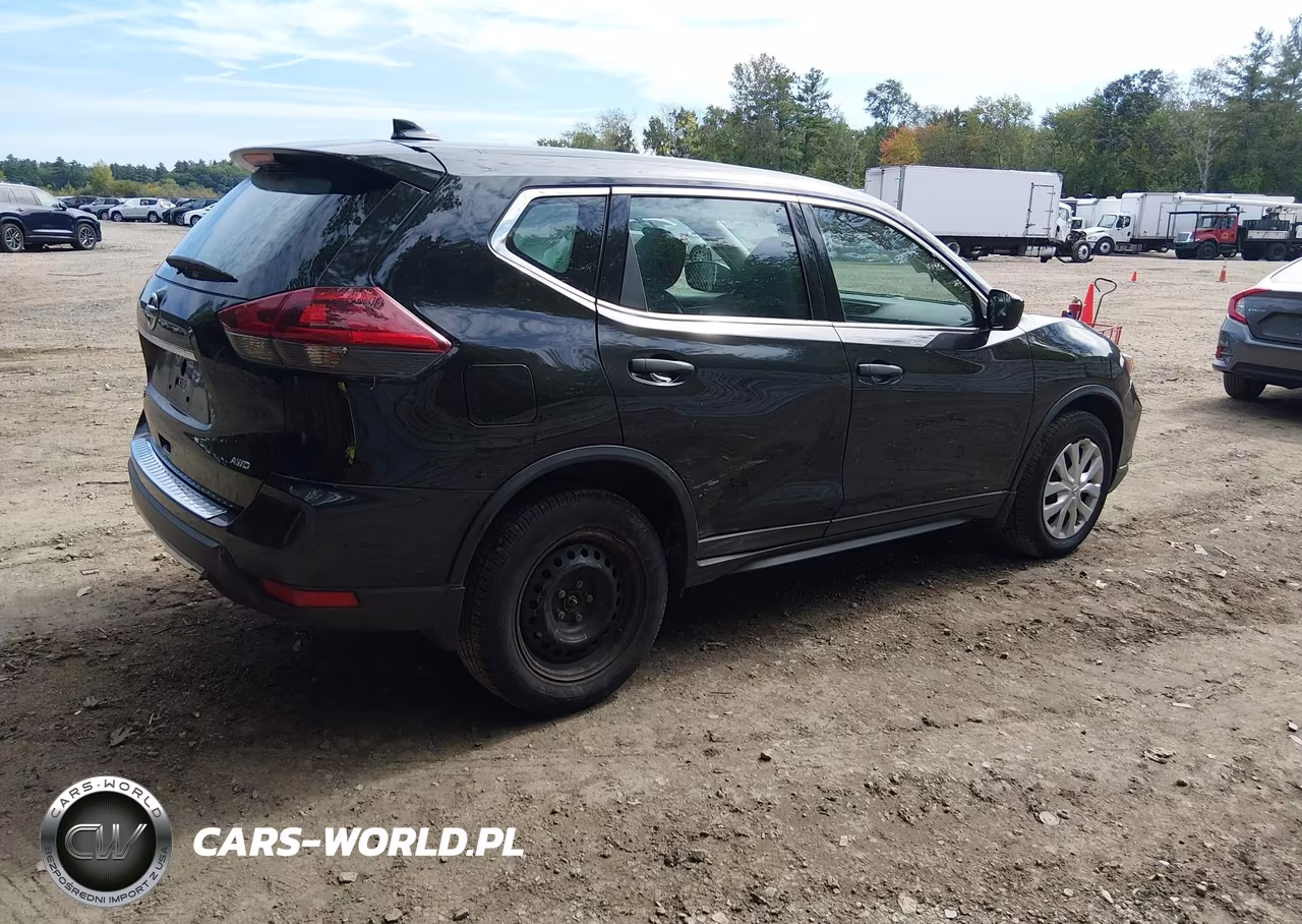 2019 Nissan Rogue S VIN:5N1AT2MV4KC788579 - 4