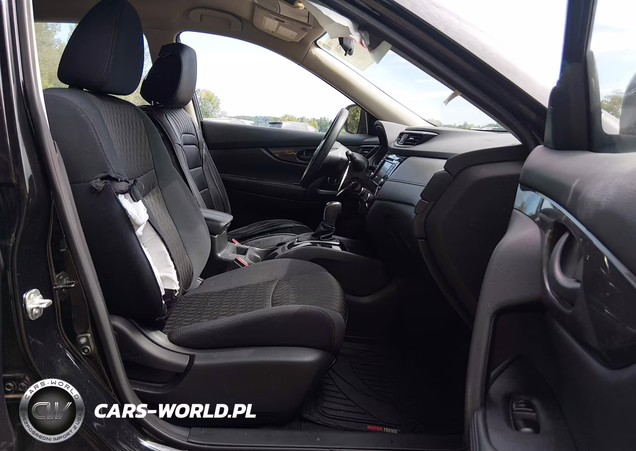 2019 Nissan Rogue S VIN:5N1AT2MV4KC788579 - 5