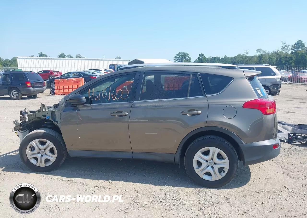 2015 Toyota Rav4 Le VIN:JTMZFREVXFD054745 - 15