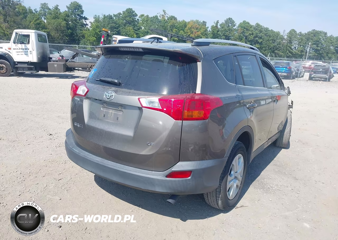 2015 Toyota Rav4 Le VIN:JTMZFREVXFD054745 - 4