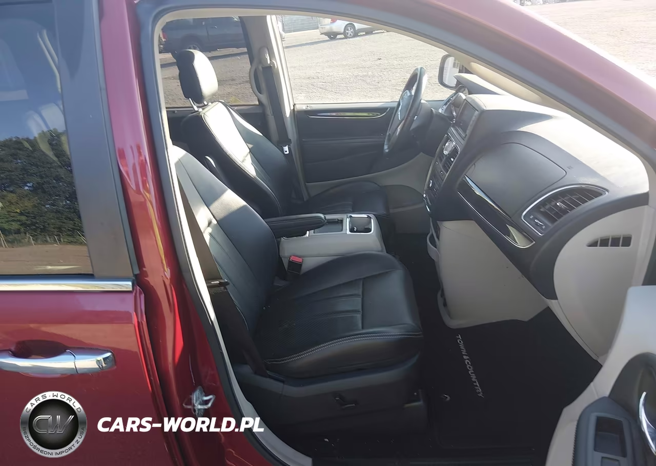 2013 Chrysler Town & Country Touring-L VIN:2C4RC1CG6DR509549 - 5