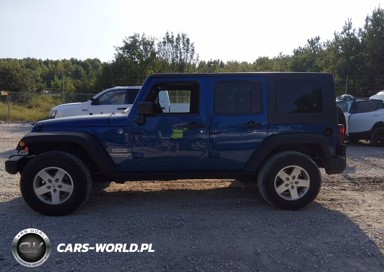 2010 Jeep Wrangler Unlimited Sport VIN:1J4BA3H18AL167513 - 14